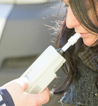 10 vanhaa auton temppua ... jotka eivät todellakaan toimi 3 10 vanhaa auton temppua jotka eivat todellakaan toimi