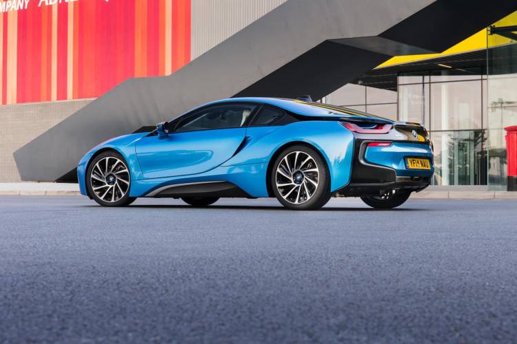 bmw-i8-etu-2018-8