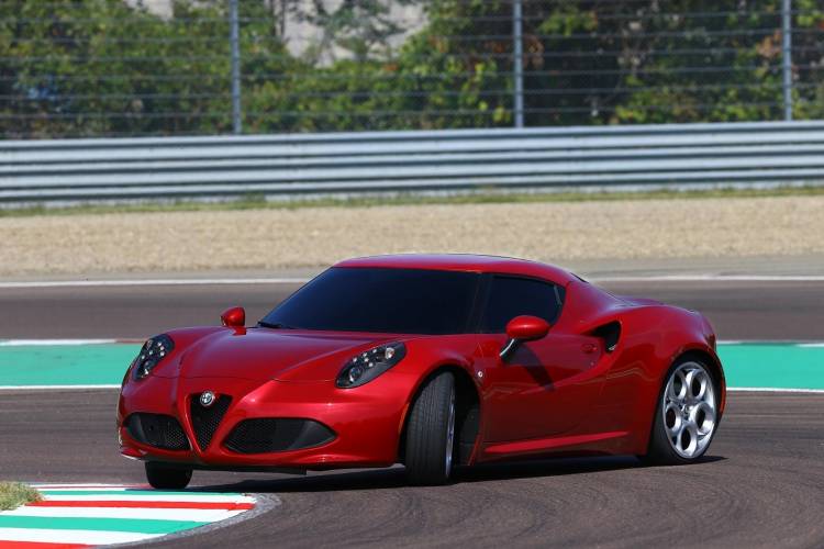 alfa-romeo-4c-tab-1117-018