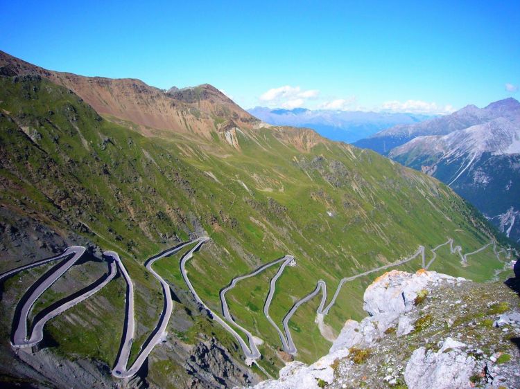 passo-stelvio-valokuva