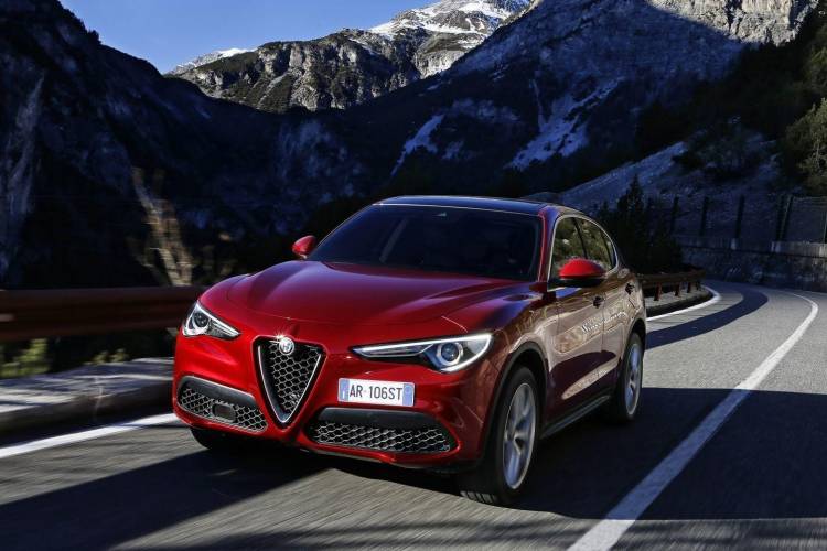 alfa-romeo-stelvio-gallery-photos-74