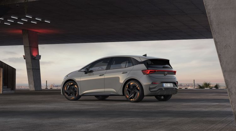 Cupra Born Electric 2021 Höyryn harmaa 27