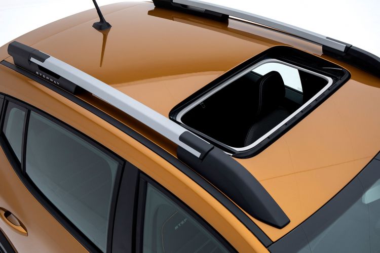 Dacia Sandero Stepway 2020 Oranssi 09