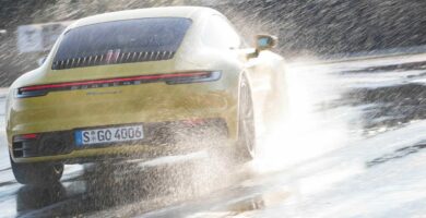 Porsche Wet 911 on nyt turvallisempi maralla