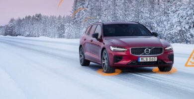 Volvot varoittavat toisiaan tieliikenteen vaaroista