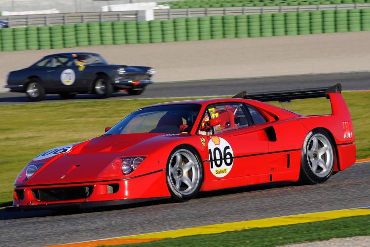 ferrari-f40-sebastian-vettel-pavarotti-01-1440px