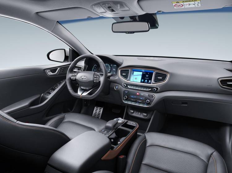 IONIQ Electric_Interior (2)