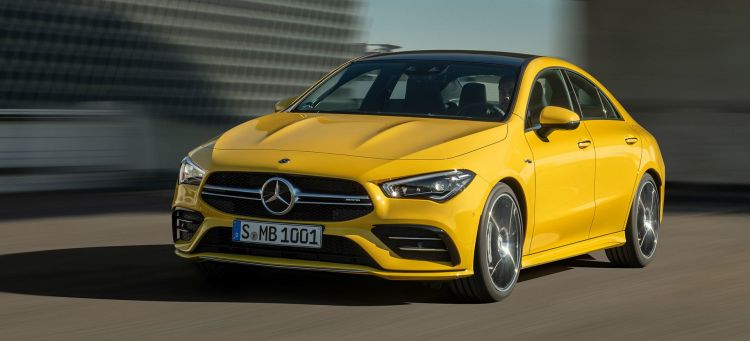 Mercedes Amg Cla 35 2019 Keltainen 32