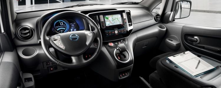 Nissan E Nv200 Evalia Interior 01