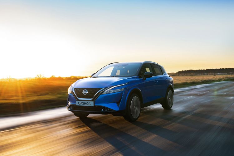 Nissan Qashqai 2021 ulkopuoli sininen 23