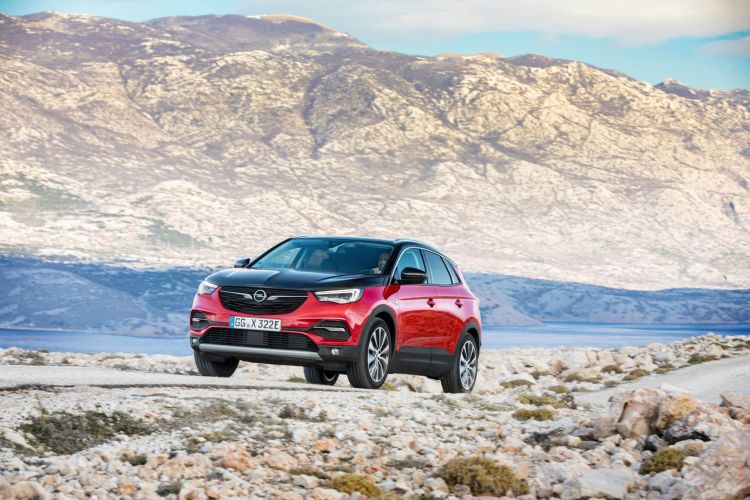 Opel Grandland X Hybridi 4