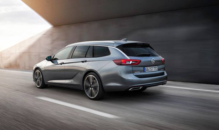 opel-insignia-sports-tourer-008