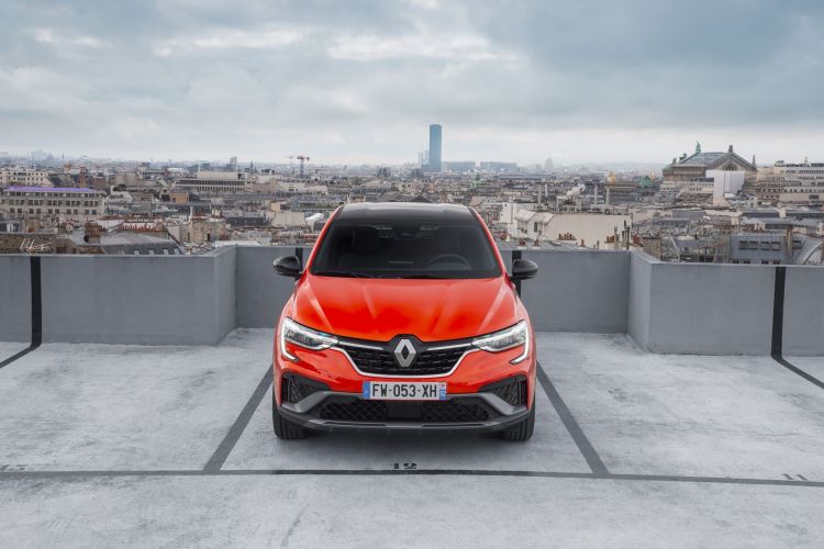 Renault Arkana 2021 Valokuvat 72