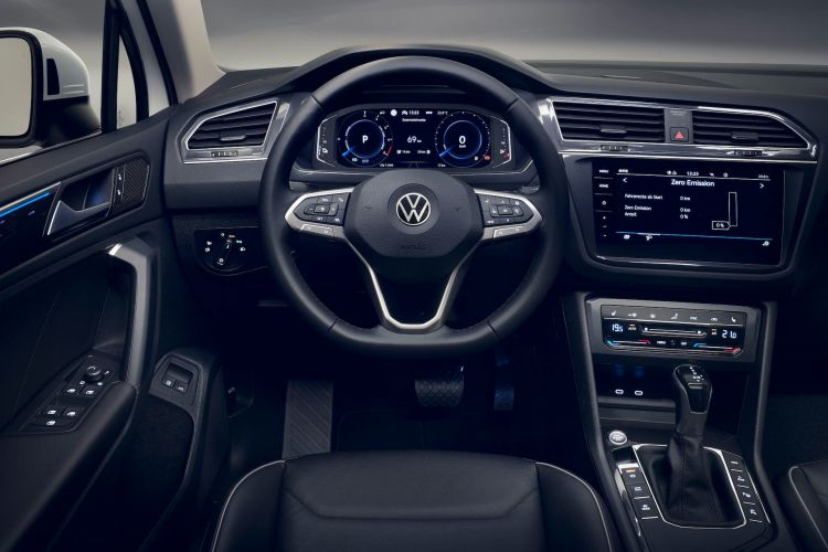 2020 Volkswagen Tiguan 24