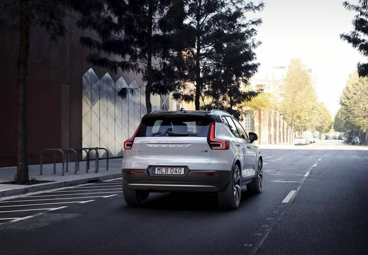 volvo-xc40-105