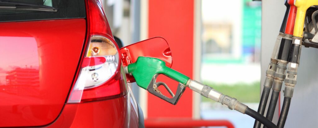 Ratkaisu ikuiseen dilemmaan bensiini vai diesel