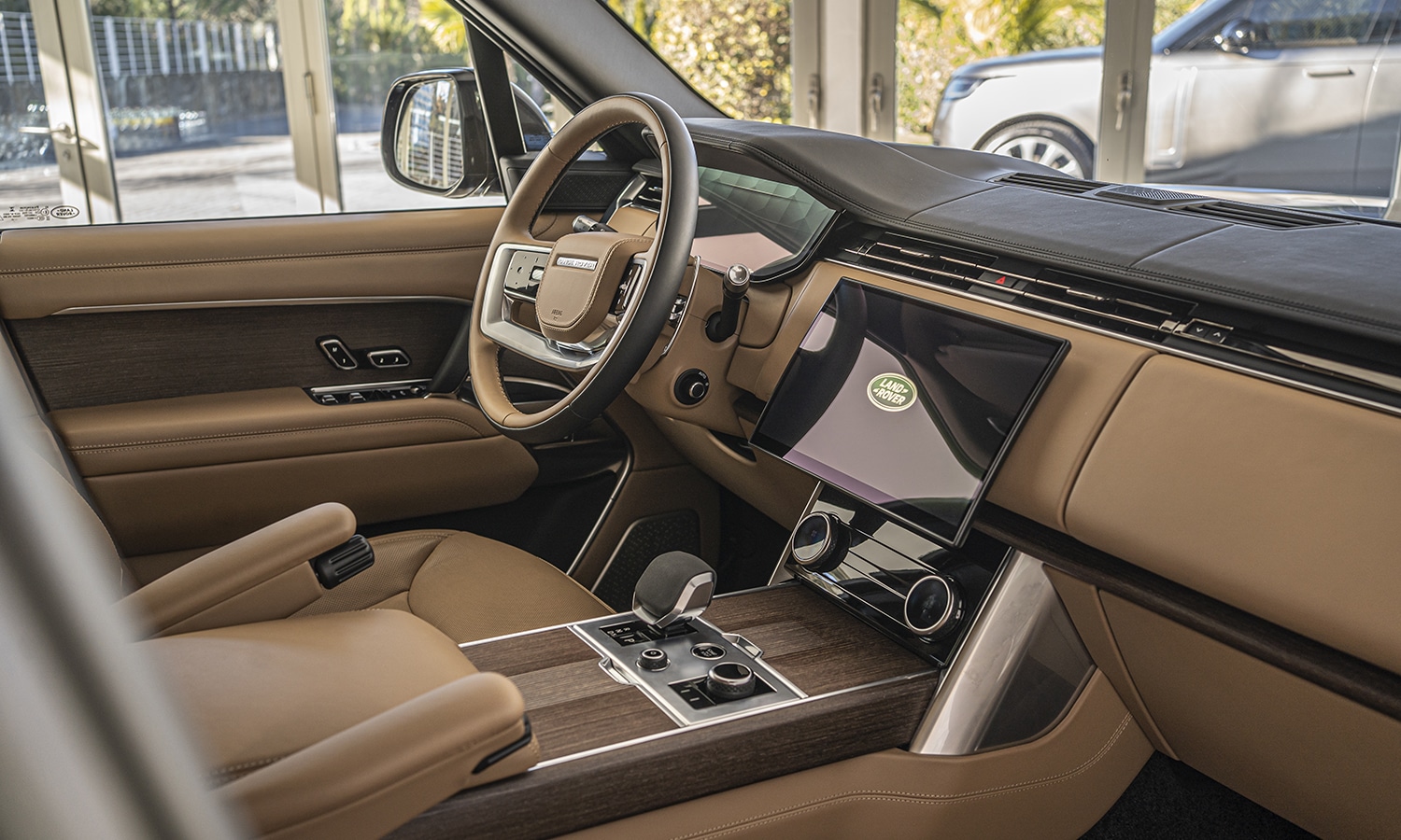 Range Rover 2022 sisustus