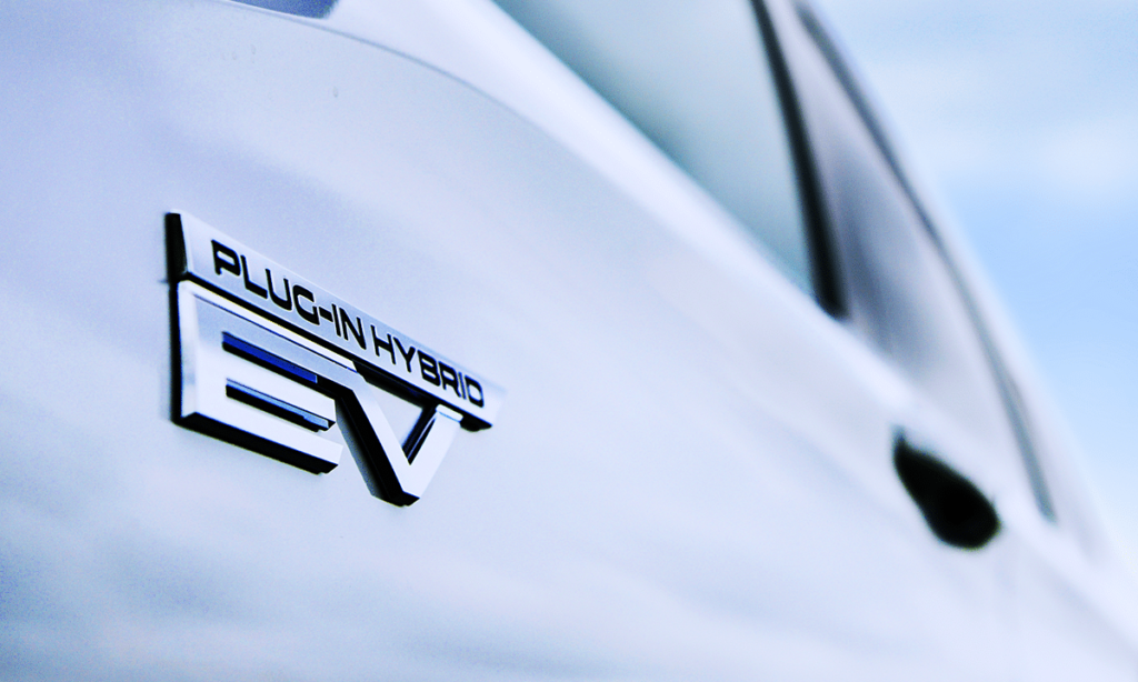 Mitsubishi Outlander Black Edition saapuu Yhdysvaltoihin kannustamaan myyntiaan