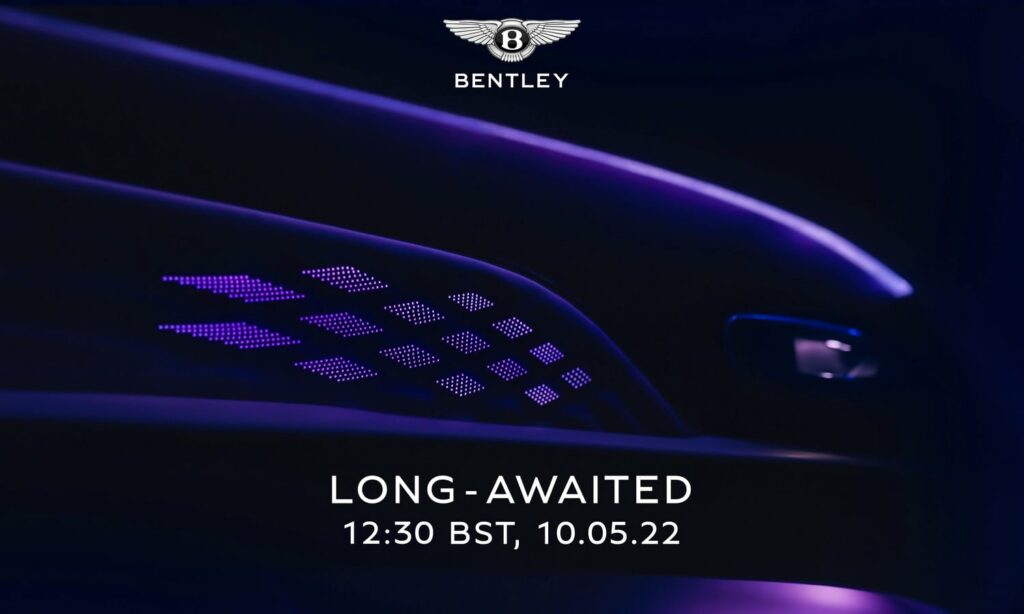 Huomioi Bentleyn tulevasta uudesta mallistaan ​​tekema ilmoitus