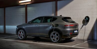 Alfa Romeo Tonale Plug In Hybrid Q4 Urheilullinen ja erittain tehokas…