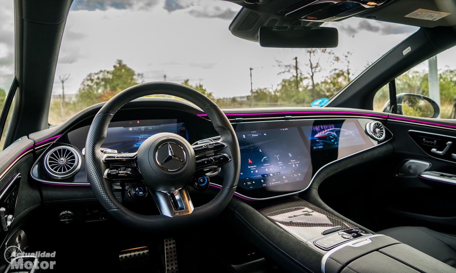 Sisustus Mercedes EQE 43 AMG