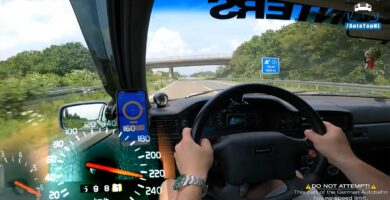 Nauti tasta Volvo 850Rsta joka ylittaa 280 kmh nopeuden autobahnilla