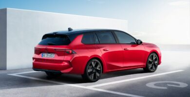 Opel Astra Electric 418 km autonomiaa 156 CV teholla