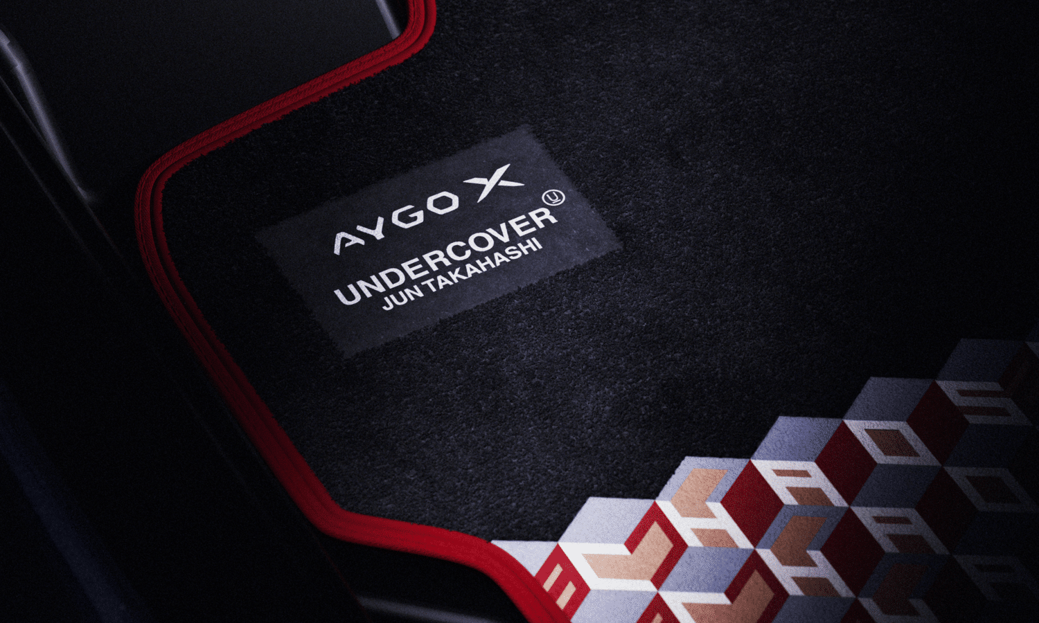 Toyota Aygo X Cross Undercover