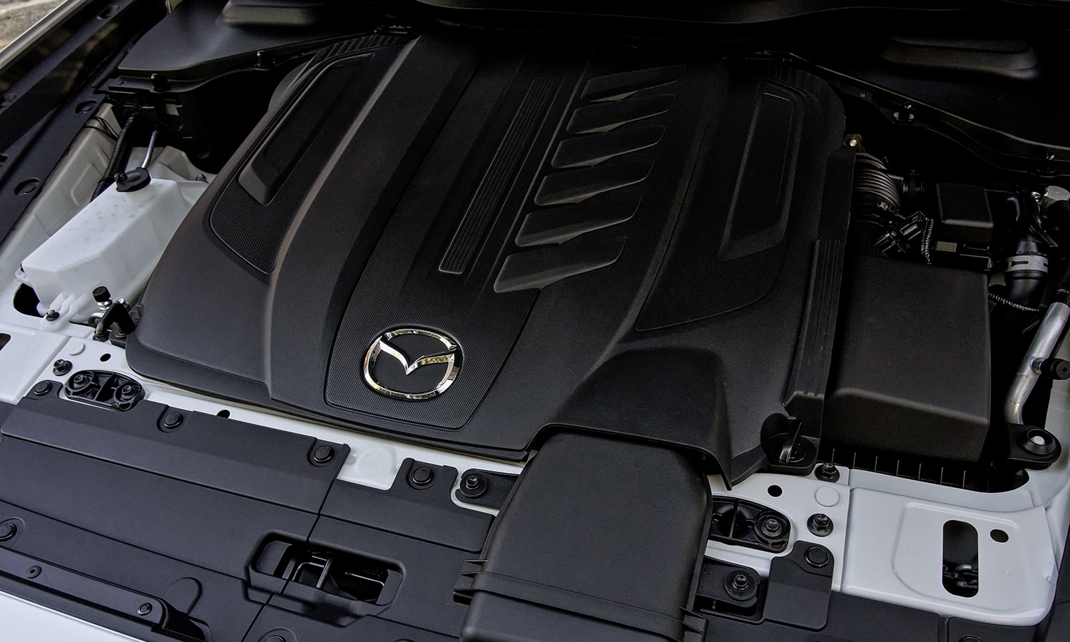 Testaa Mazda CX-60 Skyactiv D