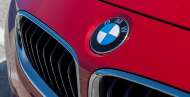 Kuinka mitata oljya BMW 1 sarjassa ilman mittatikkua